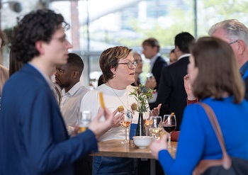 Conferentie_borrel