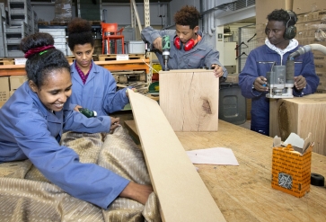 Eritrese jongeren, leerwerkplaats Praktijkschool Breda. | Foto: Joyce van Belkom | Hollands Hoogte, 2016